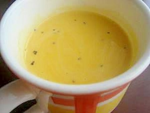 おひとり様用。マグカップでかぼちゃスープ